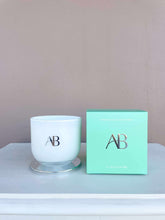 Load image into Gallery viewer, Aroma Botanical Candle
