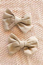 Load image into Gallery viewer, Mini Bow Set
