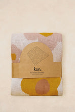 Load image into Gallery viewer, Kinn baby organic knitted blanket - Bloom
