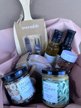 Load image into Gallery viewer, Any occasion gift hamper
