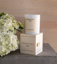 Load image into Gallery viewer, Hydrangea Candle-Gratitude
