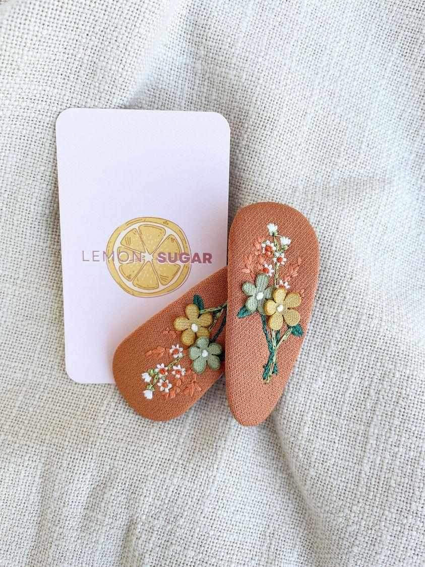 Embroidered hair clip