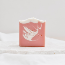 Load image into Gallery viewer, Raspberry &amp; Vanilla Soap bar
